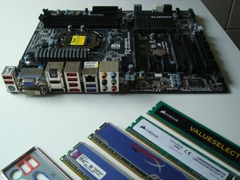 Prodám desku, procesor, paměti + chladič + originální manuál - 5