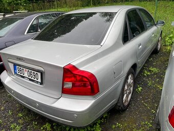 Prodám Volvo S80 2.4 D5 120 kw - na opravu/náhradní díly - 5