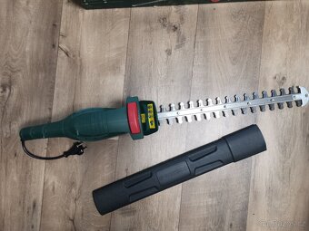Elektrické nůžky na živý plot Parkside 45cm - 5