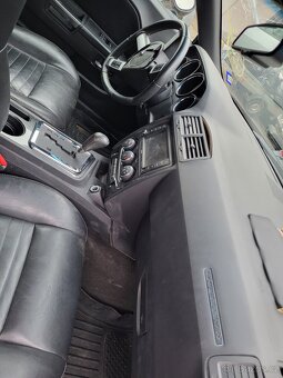 Náhradní díly Dodge Challenger 5.7 hemi 2014 - 5