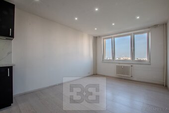 Pronájem byty 1+kk, 27 m2 - Praha - Háje, ev.č. N08115 - 5