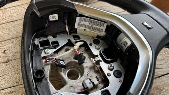 BMW volant F10 - 5
