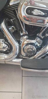 Harley Davidson Electra Glide - 5