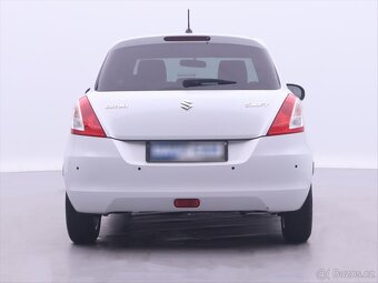 Suzuki Swift 1,2 VVT 66kW Klimatizace 1.Maj (2012) - 5