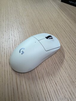 Logitech G Pro X Superlight herní myš bílá - 5