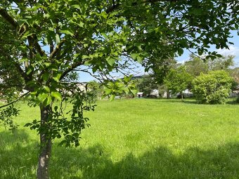 Stavební pozemek Kovalovice, CP 2348 m2 - 5