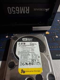 PC sestava + monitor LG "24" - 5