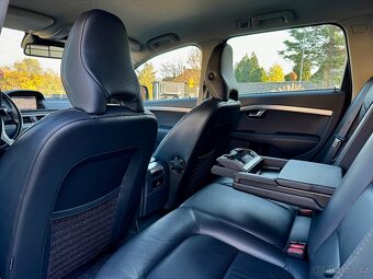 VOLVO XC70 D4 120KW 5 valcu facelift manual - 5