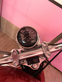 Suzuki Intruder VS 800 - 5