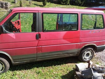 Prodám díly z VWT4 multivan - 5