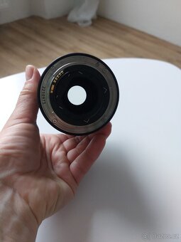 Canon zoom 17-40 mm se sluneční clonou - 5