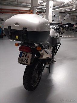 Triumph Tiger 955i - 5