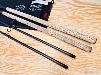 2 DĚLENÉ KAPROVÉ PRUTY ESOX CARPERS TANKER / 3,60 m / 3 lb. - 5
