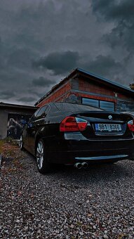 BMW E90 330XD - 5