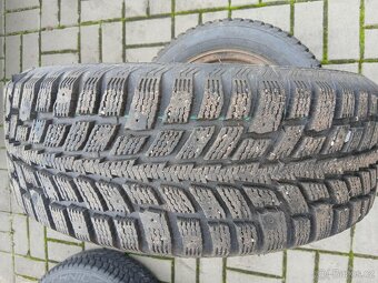 Š-FABIA II - zimní sada pneu na ráfkách 90% vzorek - 5