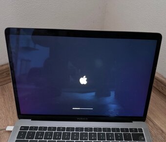 Macbook air 13 2019 (A1932) - 5