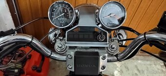 Honda VT500c Shadow - 5