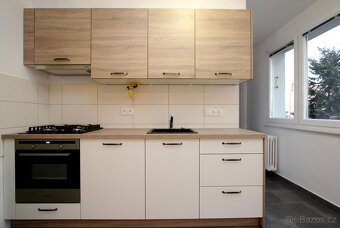 Pronájem zrekonstruovaného bytu 3+kk Pardubice Polabiny - 5