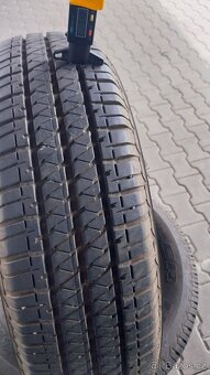 Prodám 4 x letní pneu Bridgestone 195/80/15 - 5