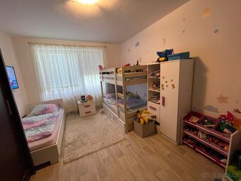 Prodej bytu 3+1 s garáží a pozemkem - 5