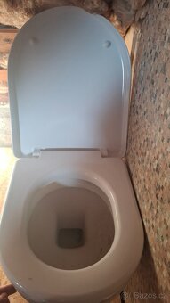Záchod WC Laufen Prkénko - 5