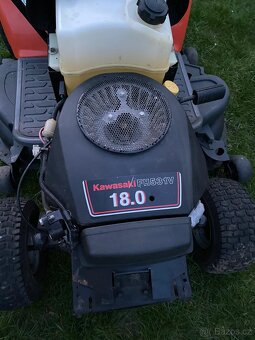 Zahradní traktůrek/sekačka Husqvarna Kawasaki 18 - 5