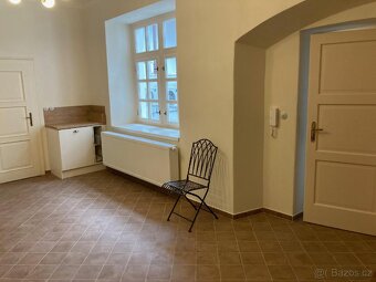 Prostory 65 m2 k podnikání v Kutné Hoře, Palackého nám. - 5
