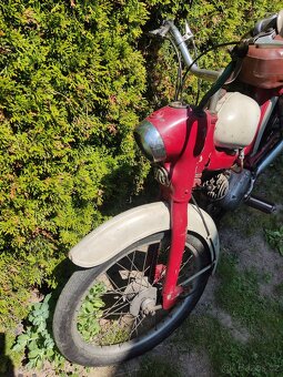 Moped stadion s 22 - 5