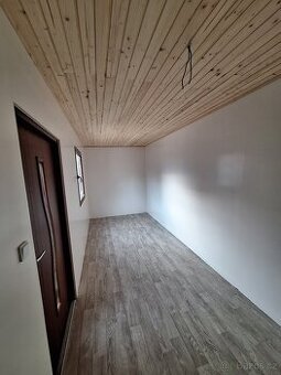 Obytná chata 6×2.4 m - 5