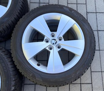 Superb - 17” Triton + zimní 215/55 R17 Pirelli 8-9mm - 5