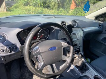 Ford Mondeo MK4 Combi 1.6 benzín 96kw - 5