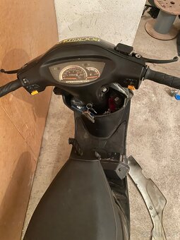 Skútr 50cc 4T na ND - 5