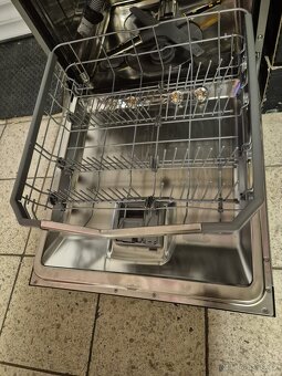 myčka - LG DF425HSS  -  k opravě nebo ND - 5