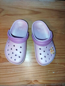 Holínky + nazouváky Crocs vel. 33-37 - 5