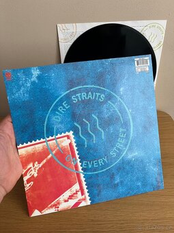 Dire Straits – On Every Street - 5