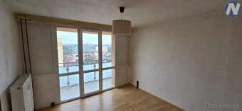 Pronájem bytu 2+1 51 m² + balkon, Volary - 5