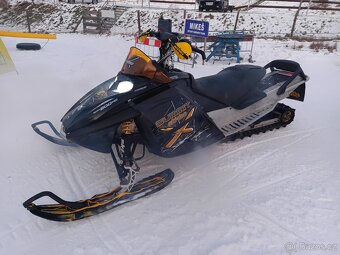Ski Doo Summit X 800 - 5