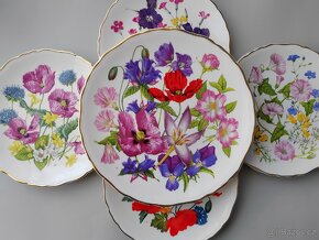 Vynikající sada anglických porcelánových talířů Royal Albert - 5