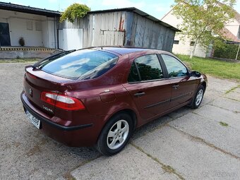 Renault laguna 1.9 dtii 74 kW r.v.2004 - 5