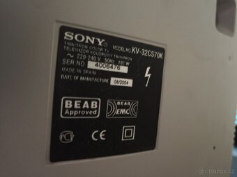 82 cm Wega trinitron , originální stolek a ovladač,top stav - 5