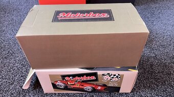 Ferrari 500 F2 #8 Mike Hawthorn 1:18 Exoto (GPC97191) - 5
