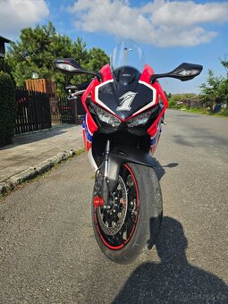 Honda CBR 1000 RR - 5