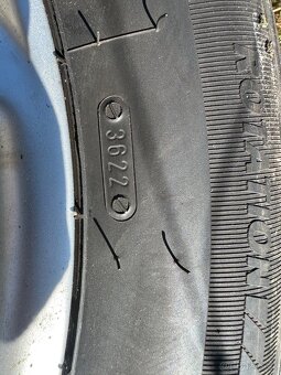 Prodám alu kola Volvo 235/60 R18 - 5