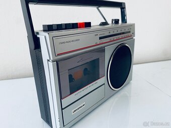 Radiomagnetofon Universum CTR 4042, rok 1981 - 5