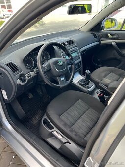 ŠKODA OCTAVIA 2.0 TDI 103 KW 2011 FACELIFT LIFTBACK - 5