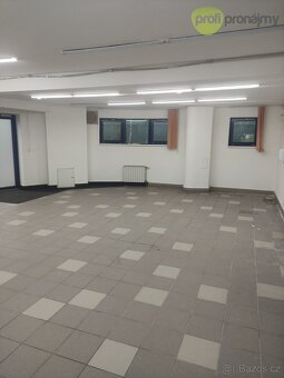 Pronájem garáže - 5