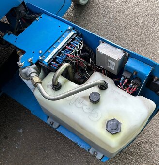 Pracovní nůžková aku plošina Genie GS2646 - 5