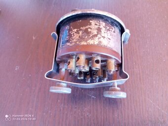 Spínací skříňka Bosch. - 5