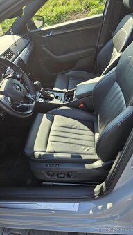 Škoda superb Kombi 12/2020 - 176 kw . 4x4 - 5