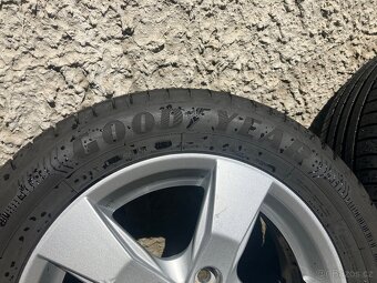 Suzuki originál ALU i s pneu GOOD YEAR - 5